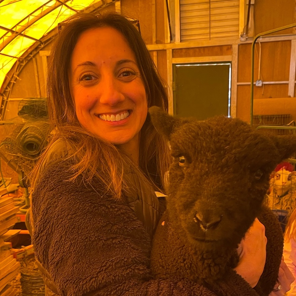 Meet your Posher, Jenny